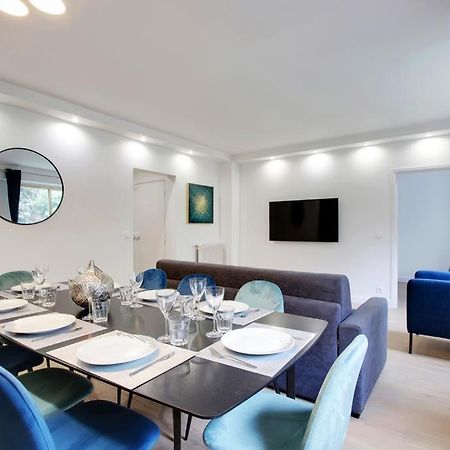 Trocadero/ Eiffel Tower - 3 Bedrooms- All New! パリ エクステリア 写真